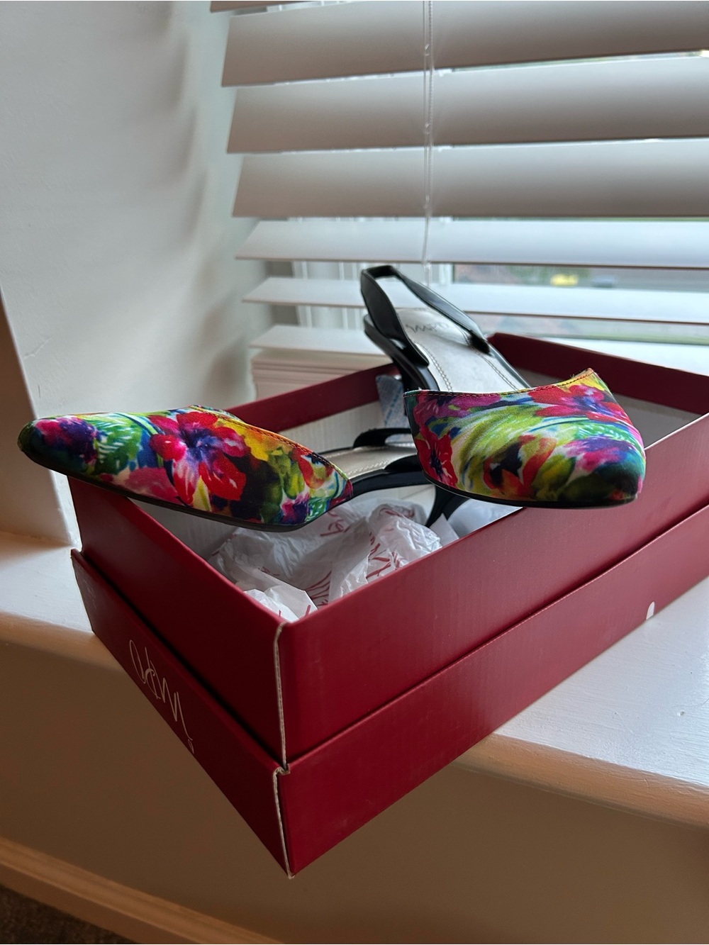 Impo Floral Pointed Slingback Heels in Multicolor - Picture 2 of 6